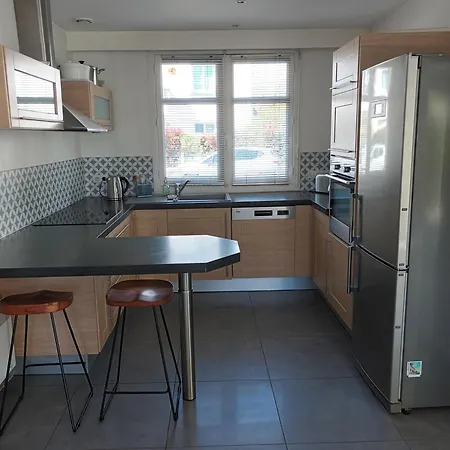 Parentale Entre Parc Et Homestay *
